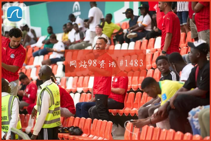 那不勒斯客场硬刚同城死敌德布劳内转身抽射